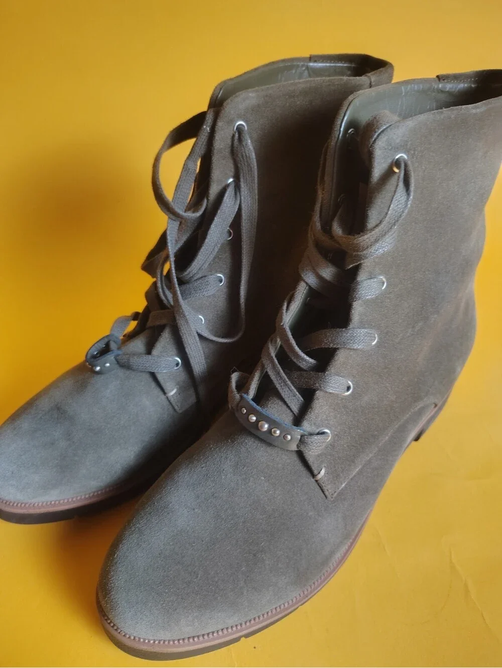Dr. Scholl's Combat Boots Guild Womens 10M Green Olive Suede Leather Lace-Up